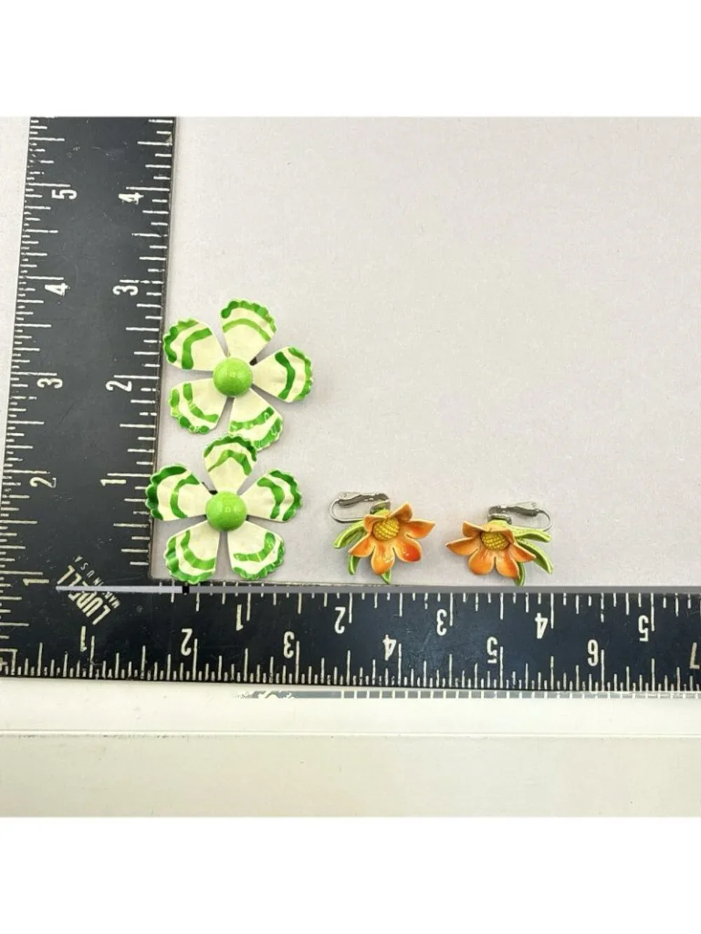 Vintage Flower Power Brooch Pin Lot Enamel Metal MOD MCM Retro 60s Earrings